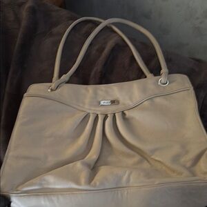 Chic Cream Shoulder Bag